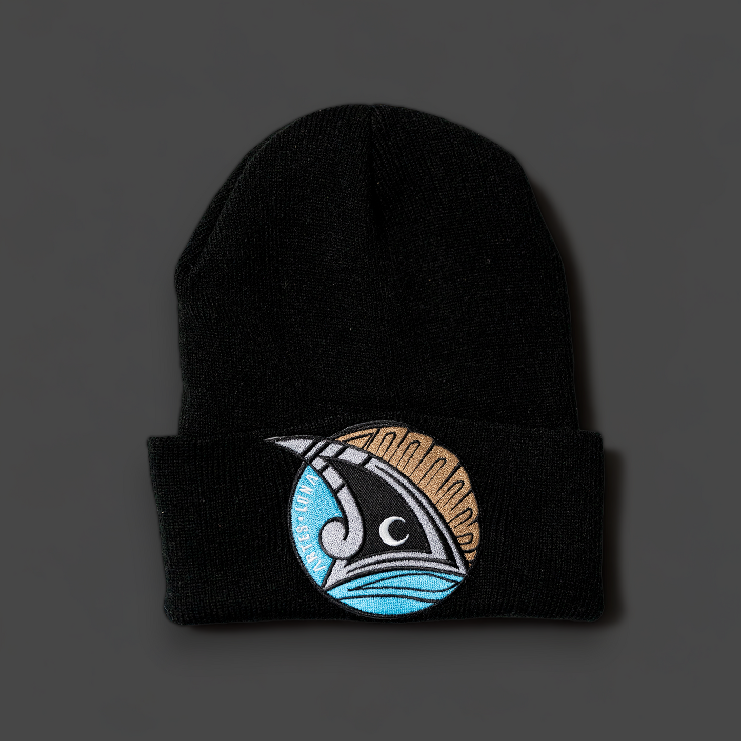 Artes Luna Beanies - Sharks fin